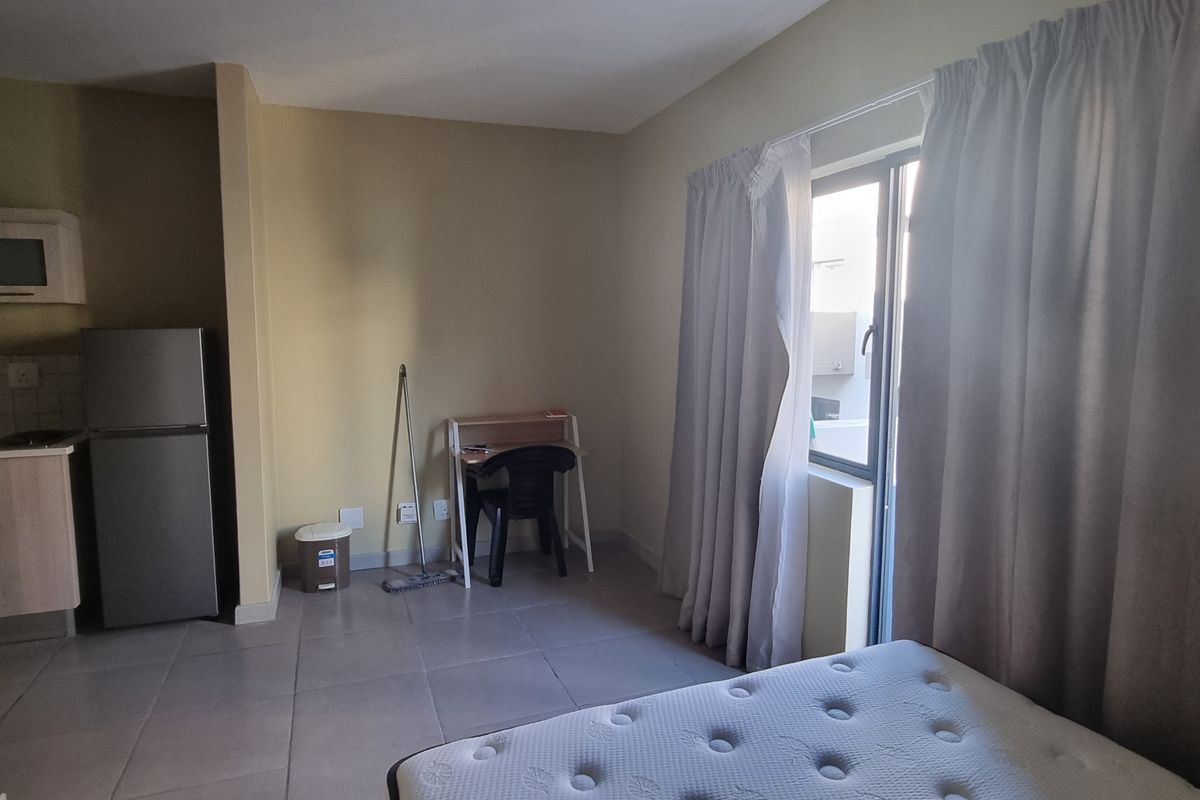 Grab This Below‐Value Studio Unit Before It’s Gone - Photo 5