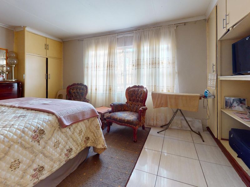 Spacious 3 Bedroom Family Home in Promosa - Photo 4