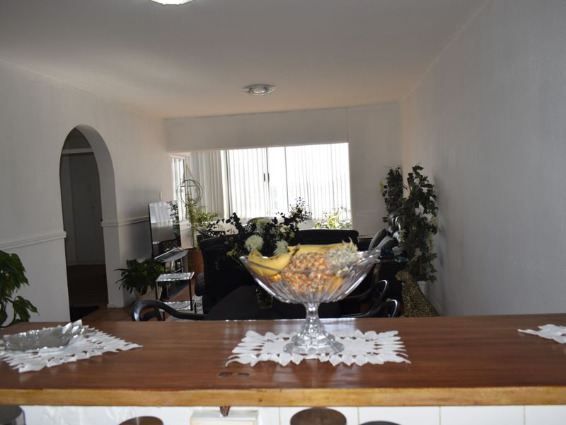 2 bedroom townhouse for sale in Primrose Hill - Photo 8
