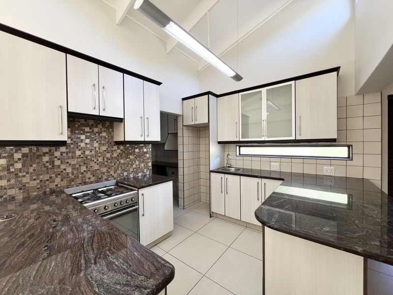 Buying a Lifestyle - 3 Bedroom in Mzingazi Golf Estate - Photo 6