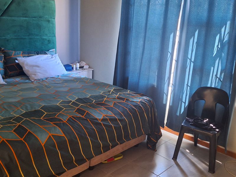 Stunning apartment for sale featuring modern finishes - Photo 7