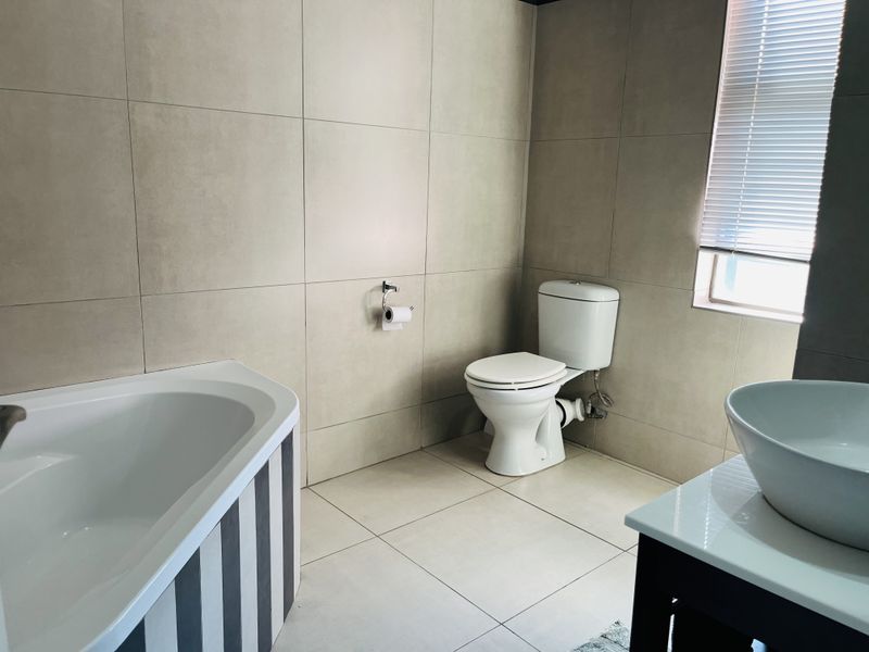 Ideal for family living, now available for sale. - Photo 10