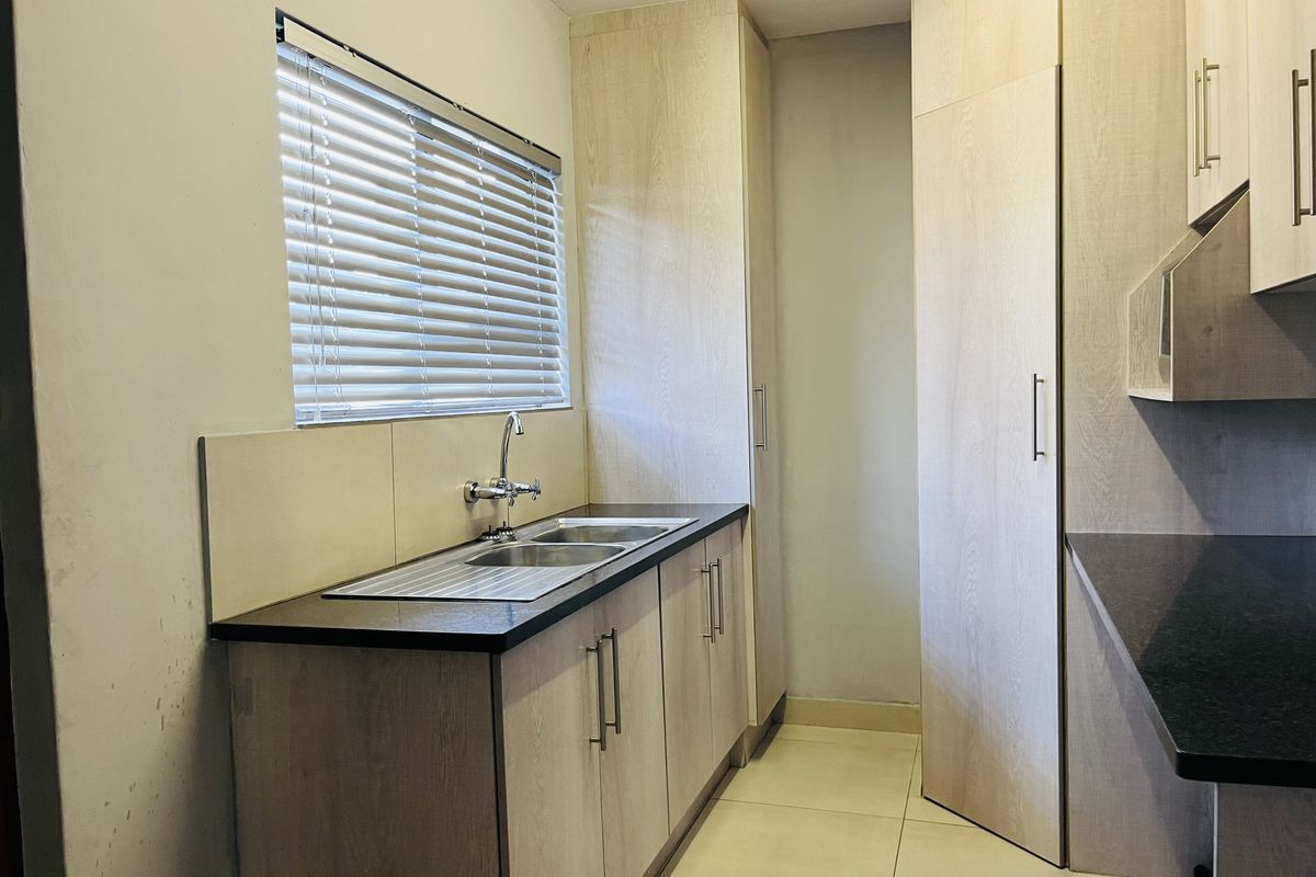 Ideal for family living, now available for sale. - Photo 4