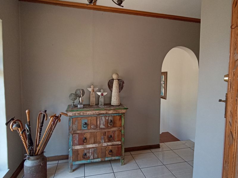 Luxury Family Home! - Photo 5