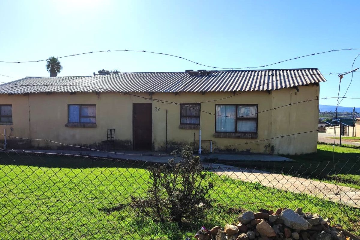 Fixer upper set in the Hearts of Comfy Homes!!! - Photo 4