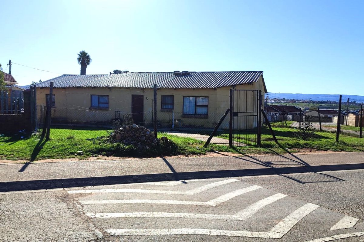 Fixer upper set in the Hearts of Comfy Homes!!! - Photo 2