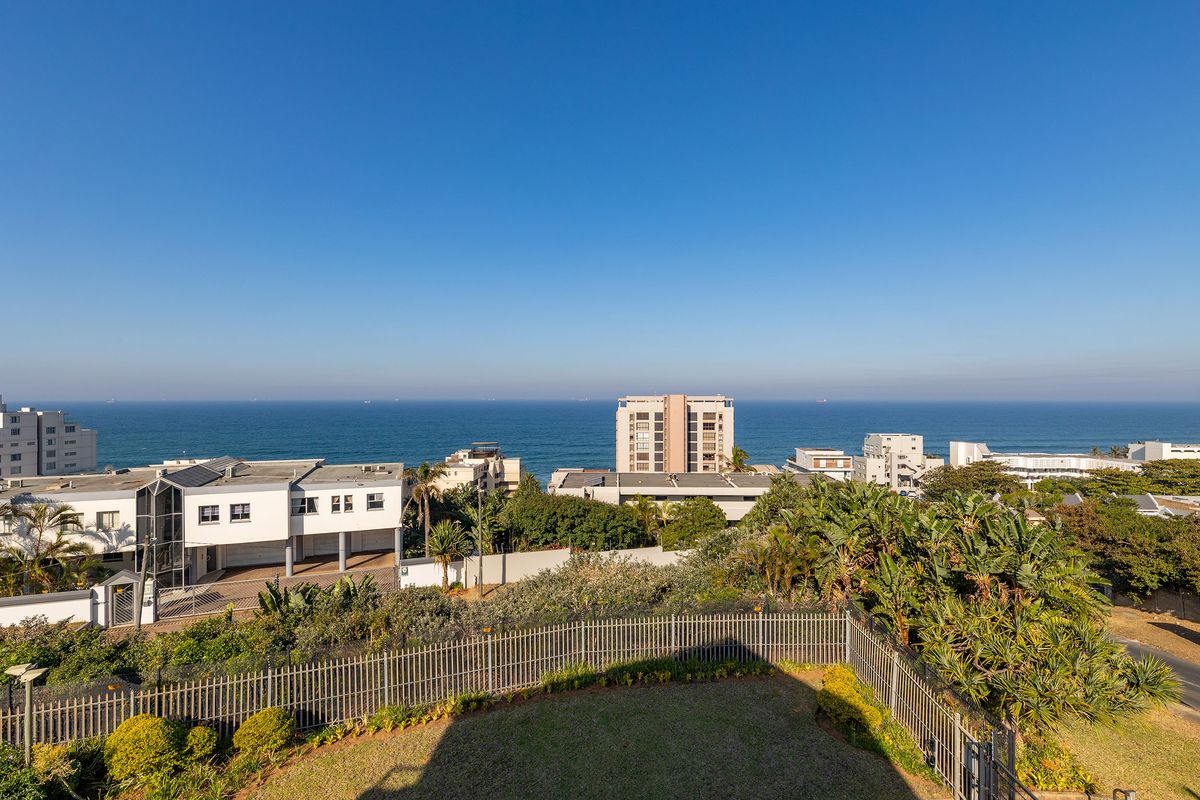 Nahanda Complex is situated in the heart of Umhlanga, and within a leisurely stroll to Umhlanga - Photo 3