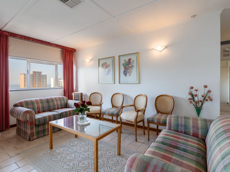 Nahanda Complex is situated in the heart of Umhlanga, and within a leisurely stroll to Umhlanga - Photo 8