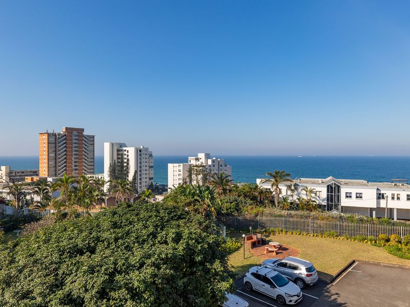 Nahanda Complex is situated in the heart of Umhlanga, and within a leisurely stroll to Umhlanga - Photo 2