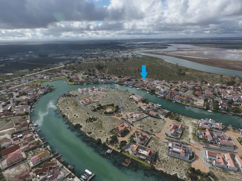 717 m2  of land situated in this stunning West Coast , Port Owen area. - Photo 6