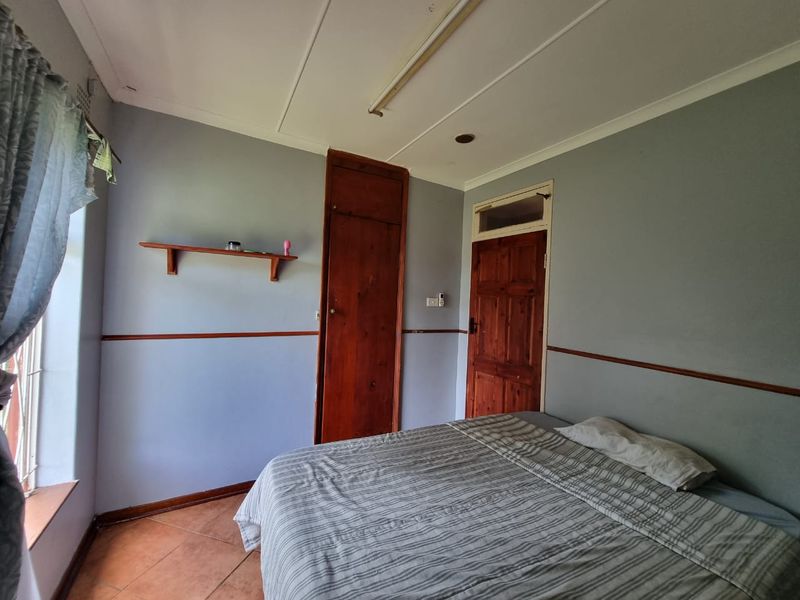 Three Bedroom House To Let - Photo 10