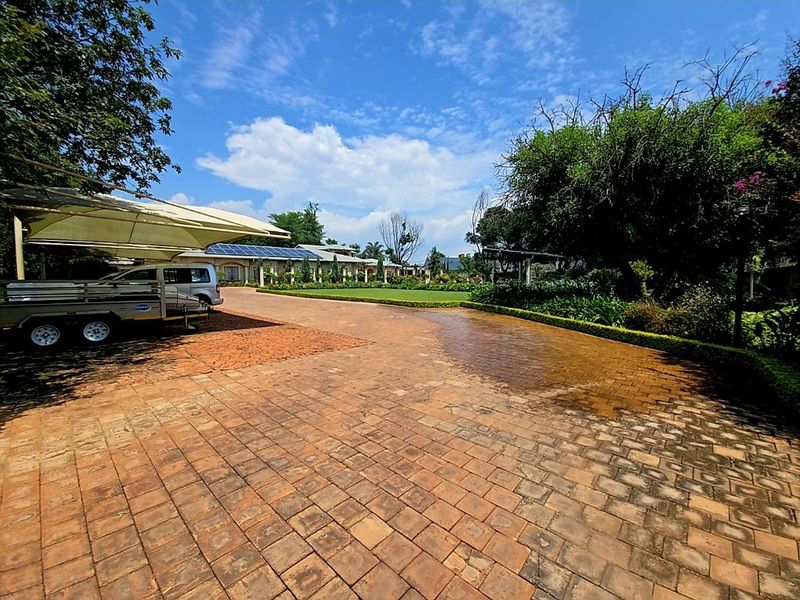 Once-in-a-Lifetime - Gorgeous Plot in a Prestigious Secure Estate only 4km from Zambezi Junction. - Photo 8