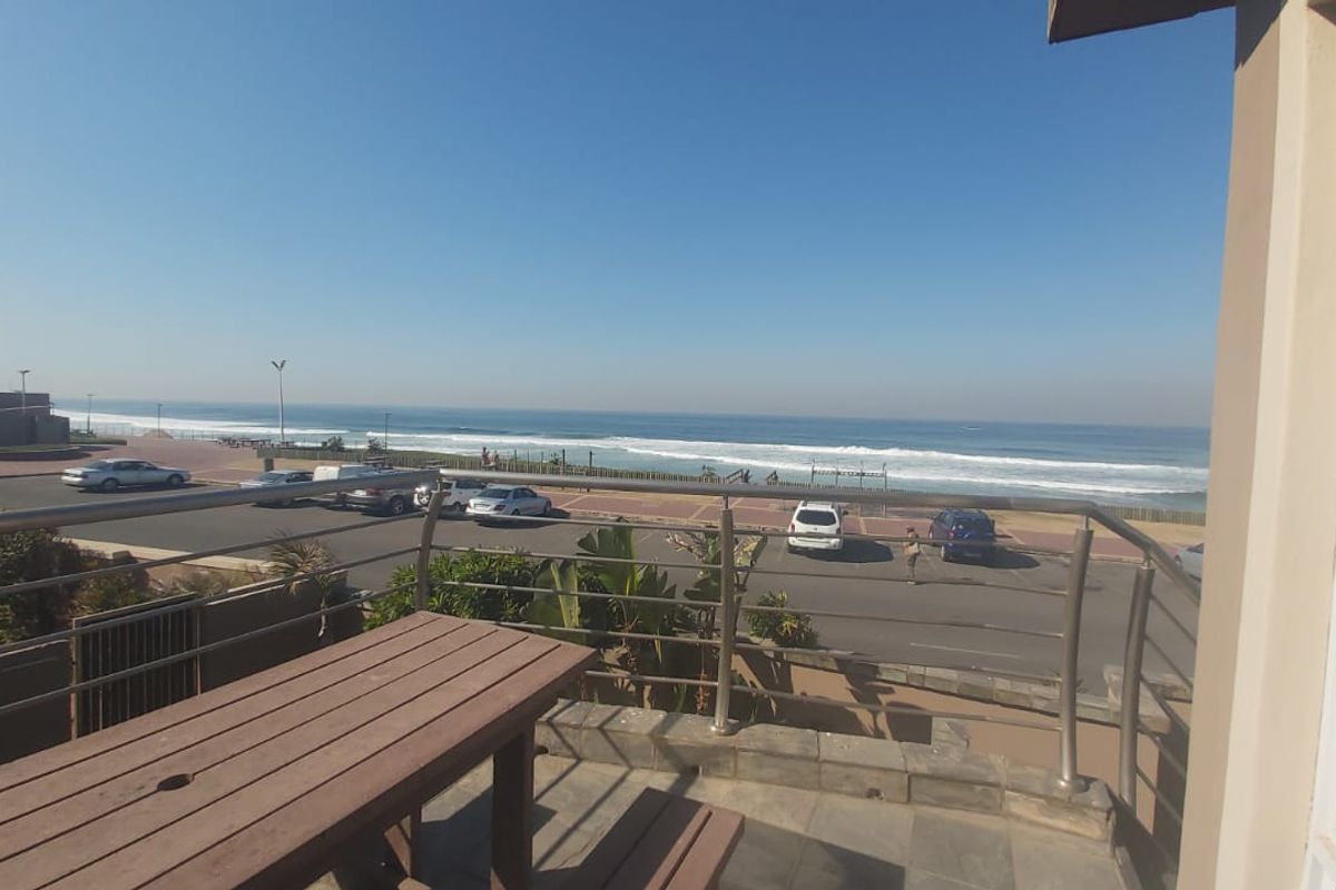 An Exquisite Beachfront Residence - Photo 2