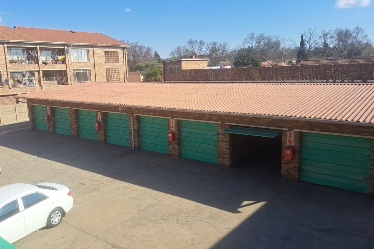 Sole and Exclusive Mandate - Photo 5