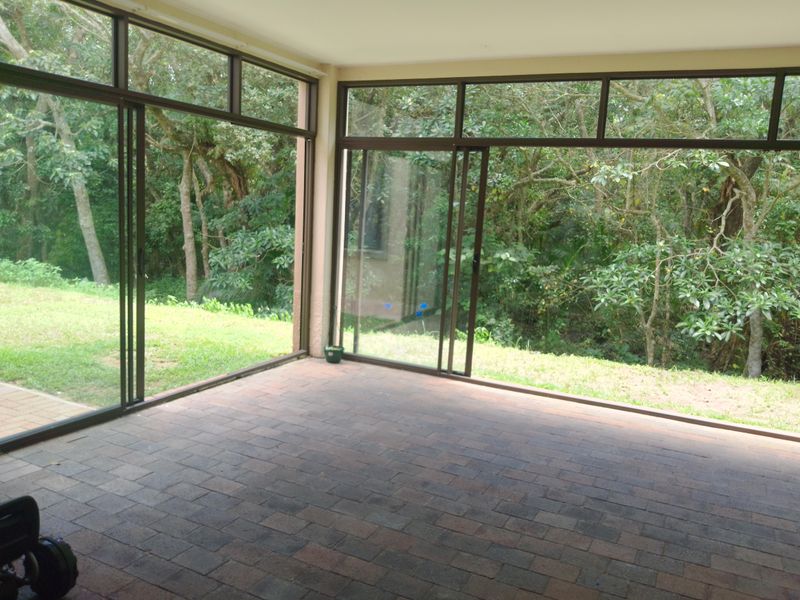 4 Bedroom Townhouse in an Estate at St Michaels. - Photo 6