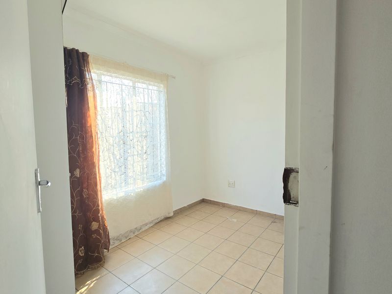 Charming 3-Bedroom Family Home in Prime Location. - Photo 8