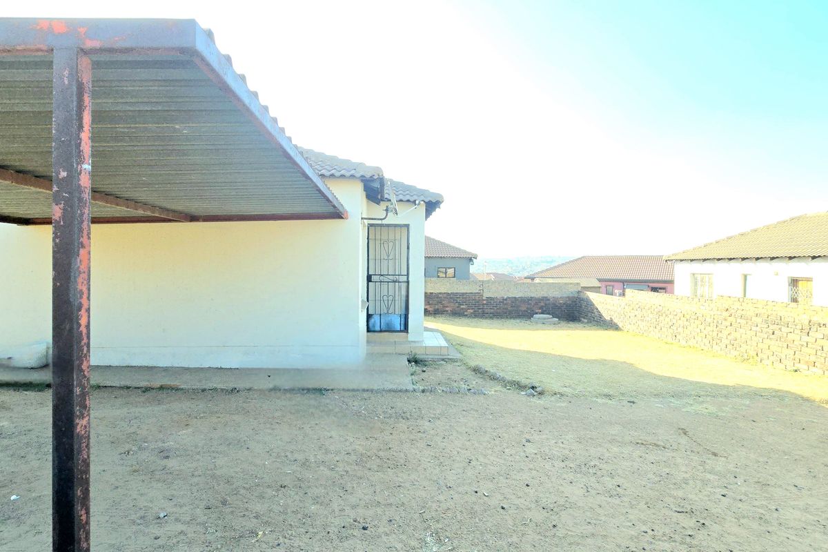 Charming 3-Bedroom Family Home in Prime Location. - Photo 3