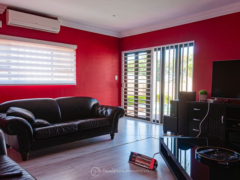 Safari Gardens – Modern Living, Views & Income Potential - Photo 10