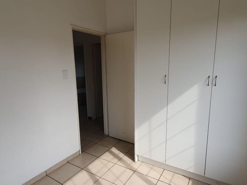 A HOME IN A SECURED COMPLEX 3 BEDROOM HOUSE - Photo 9