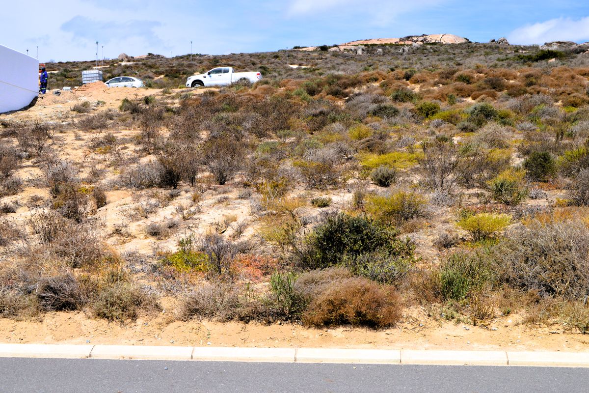 337m2 Plot for sale for only R399 000-00 in Steenbergs Cove, St Helena Bay - Photo 2