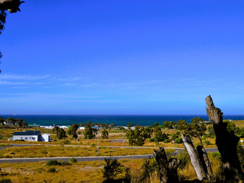 400m2 Plot for sale for only R399 000-00 in Kapteinskloof, St Helena Bay, West Coast - Photo 4