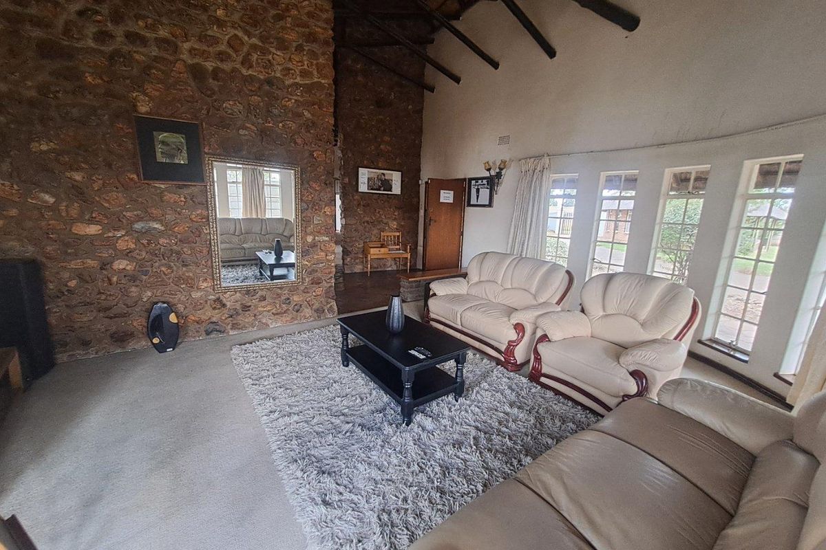 Blue skies lush garden peace and tranquility, B+B for sale - Photo 4