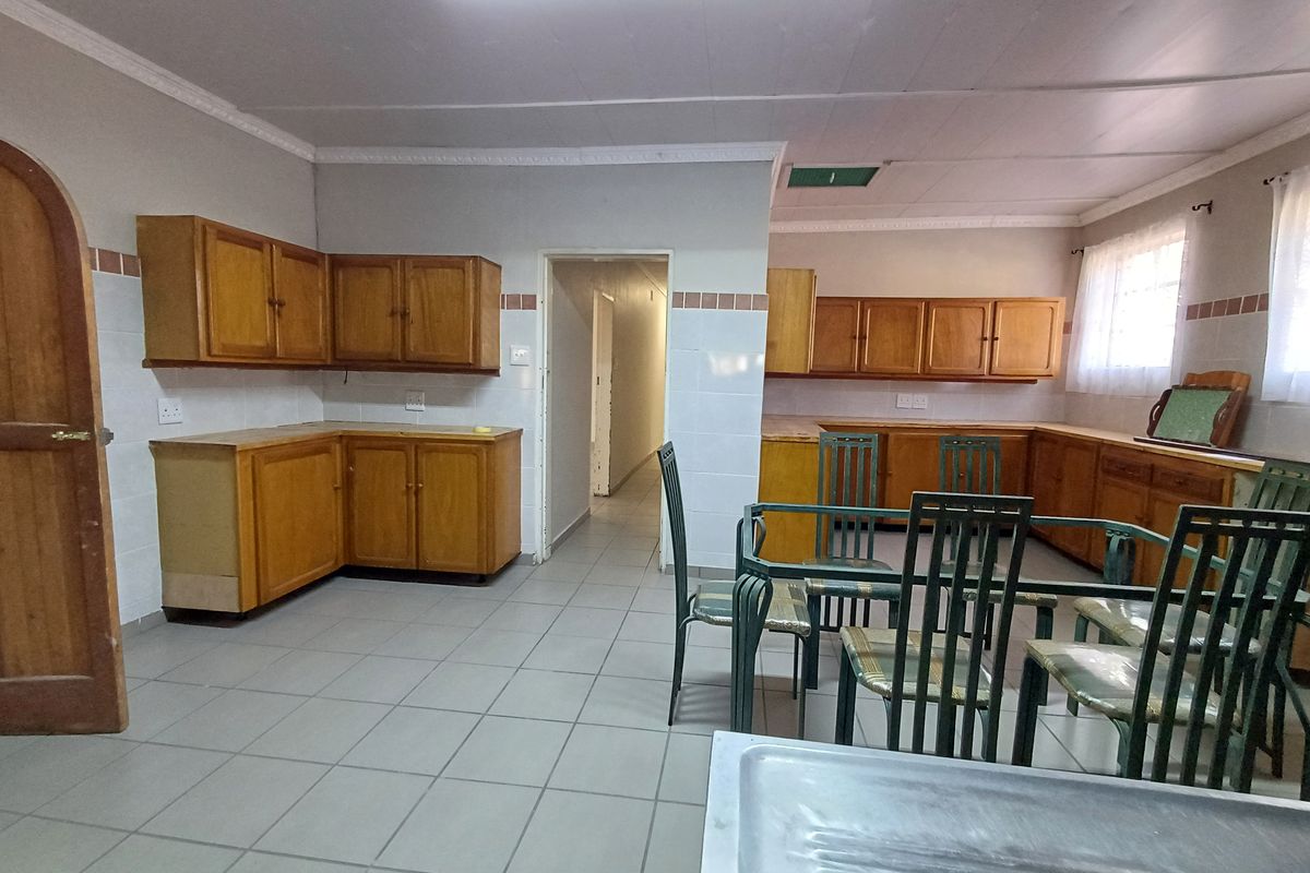 The pure definition of Prime Location - Photo 3