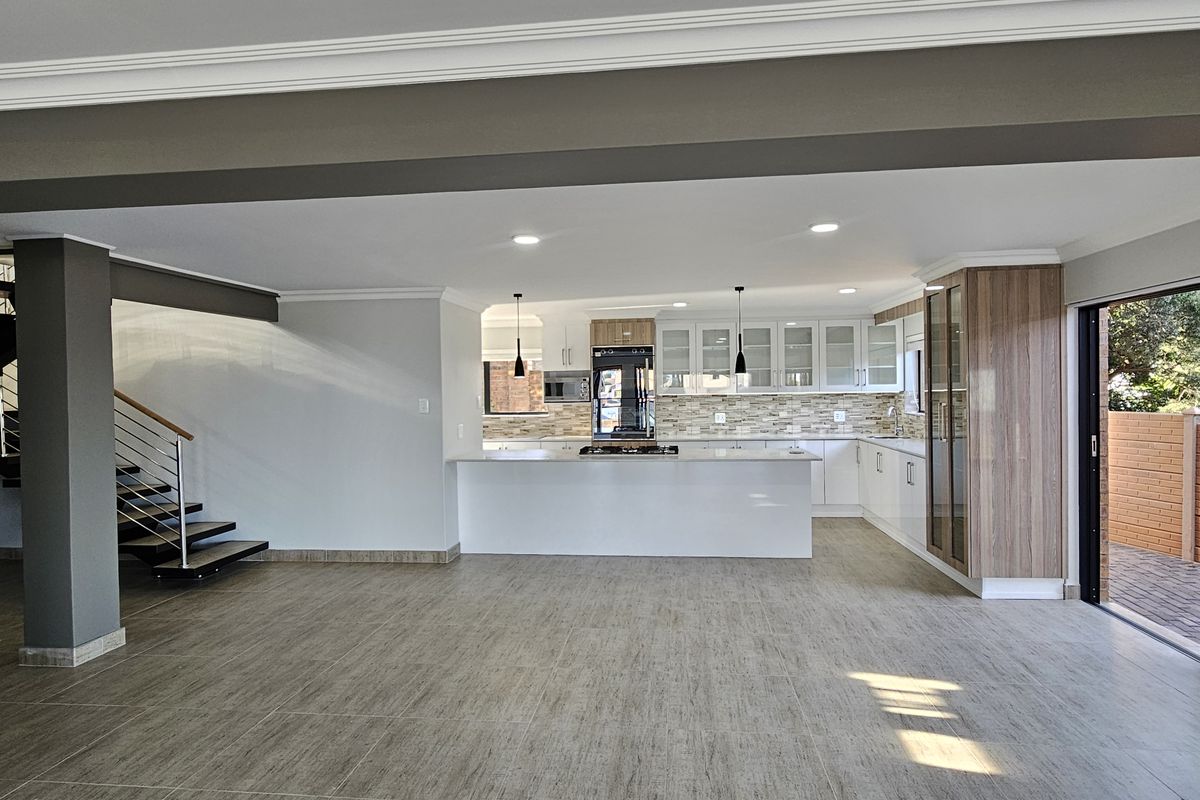 Elegant and Secure - Contemporary Design with Exquisite Finishes! - Photo 5