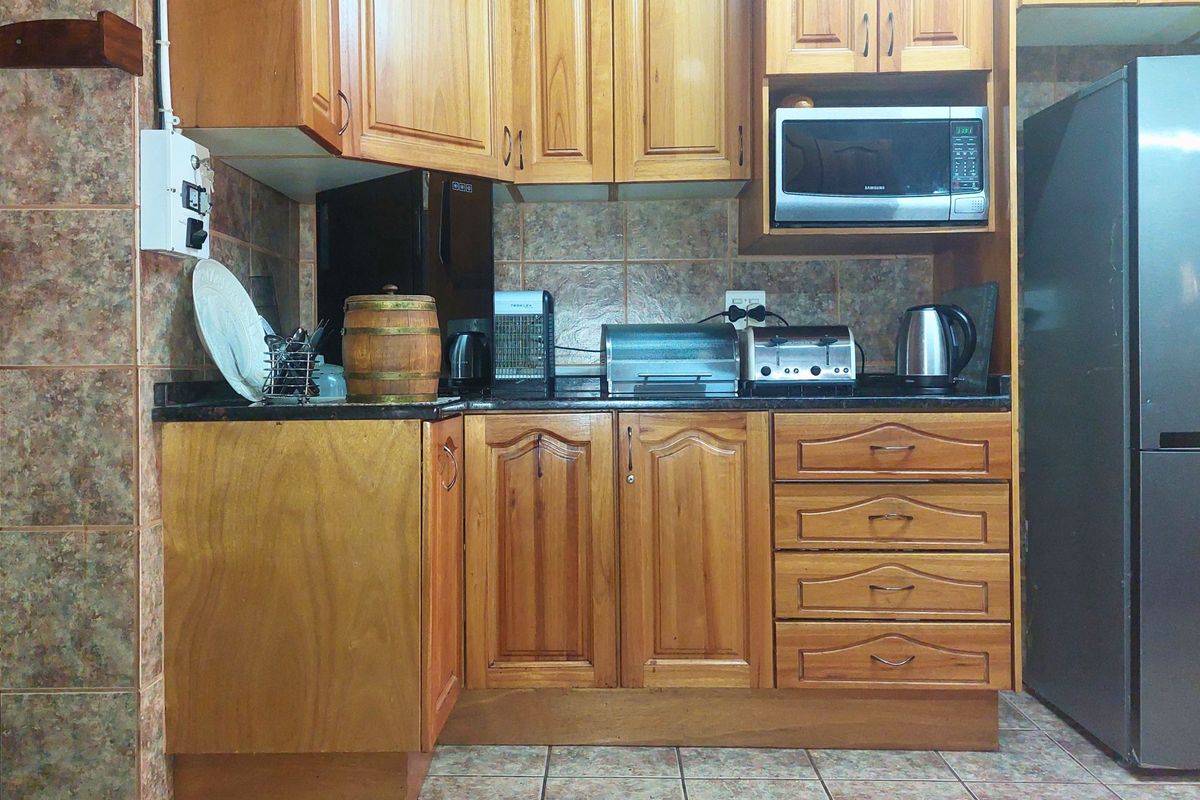 Prime Residential Property with Business Rights: Unlock Dual-Income Potential for Sharp Investors - Photo 2