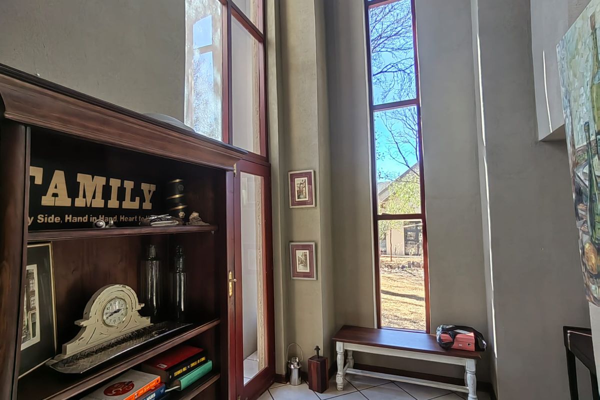 House for sale in Vaal De Grace Nature Reserve - Photo 4