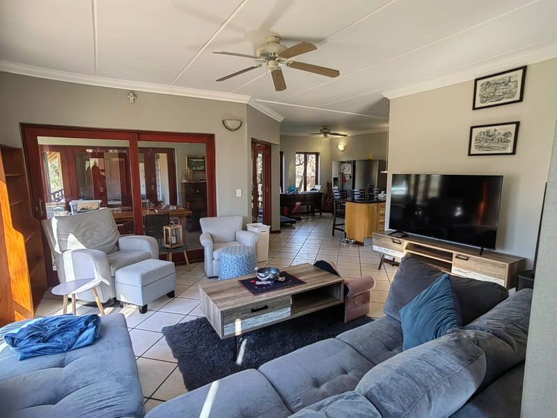 House for sale in Vaal De Grace Nature Reserve - Photo 5