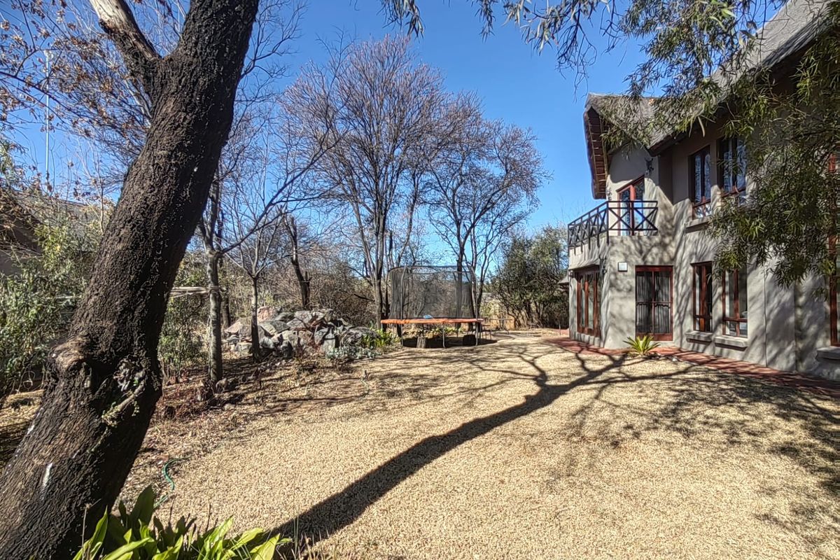 House for sale in Vaal De Grace Nature Reserve - Photo 2
