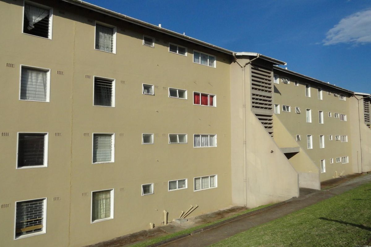 2 BEDROOM GROUND FLOOR FLAT TO LET IN NEW GERMANY - Photo 3