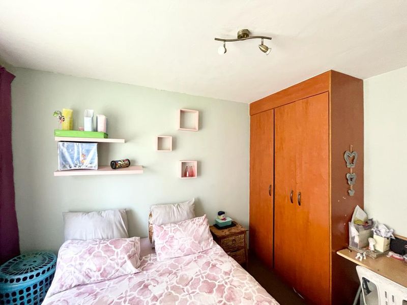 Two bedroom apartment for sale in Secunda - Photo 8