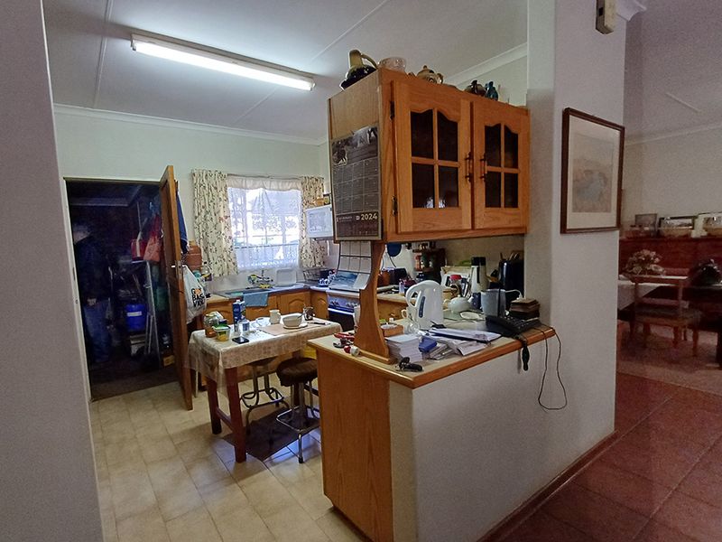 FOR THE YOUNG SENIORS. - Photo 3