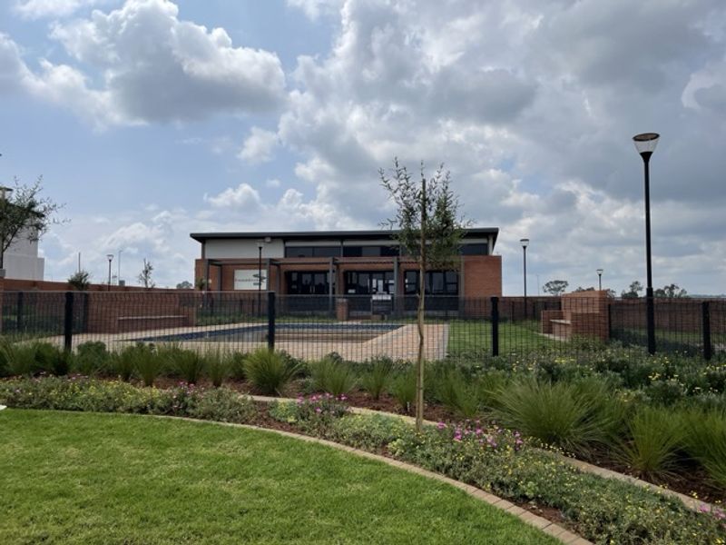 New Building Package for Sale in Fountainbrook Estate - Photo 8