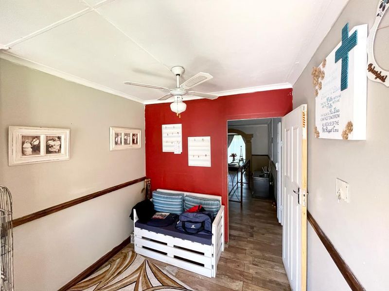 Three bedroom home for sale in Secunda - Photo 4