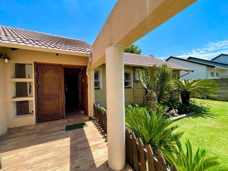 Three bedroom home for sale in Secunda - Photo 3