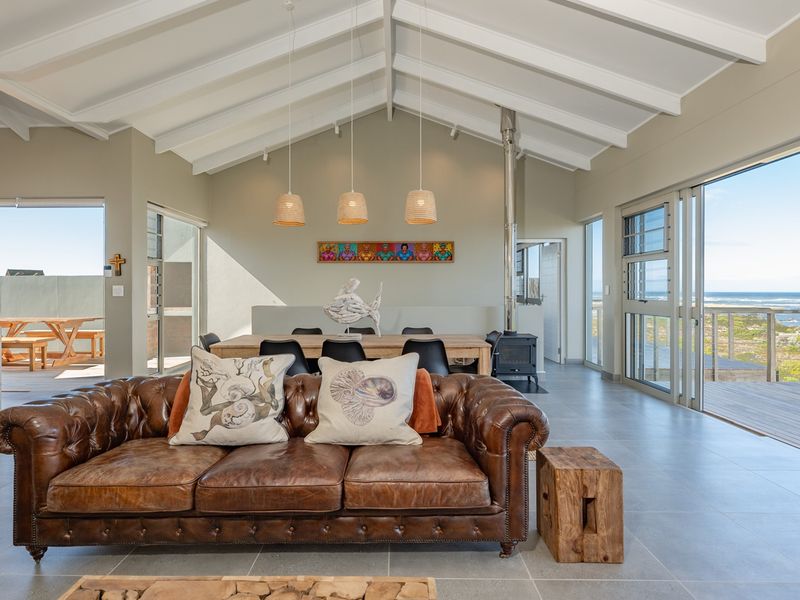 Oceanfront Oasis in the Blue Bay Private Estate - Photo 4