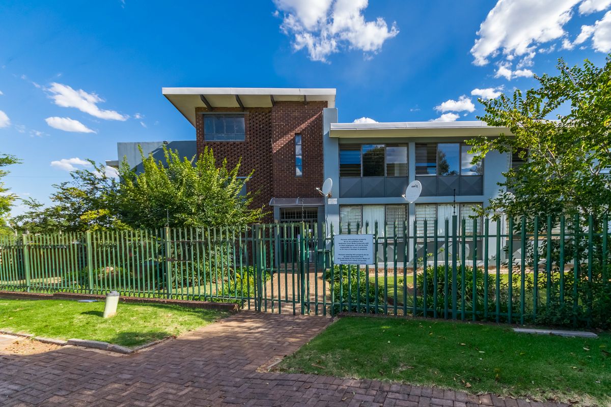 SPACIOUS 2 BEDROOM APARTMENT IN MINDALORE! - Photo 4