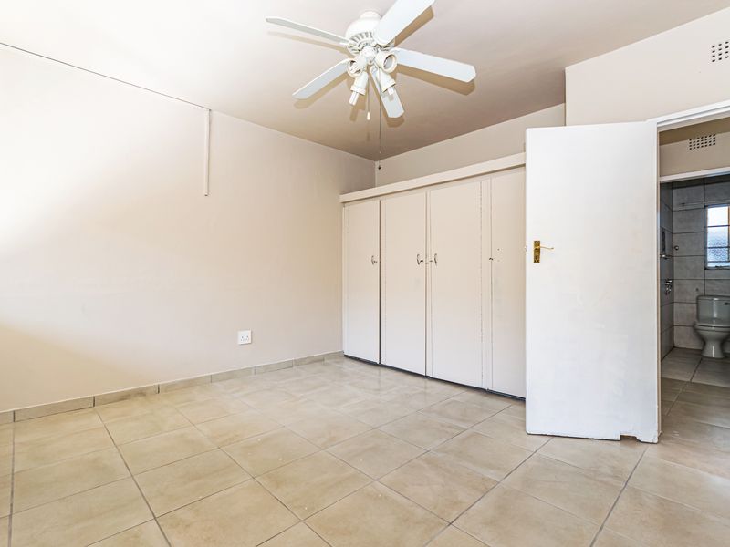 SPACIOUS 2 BEDROOM APARTMENT IN MINDALORE! - Photo 10