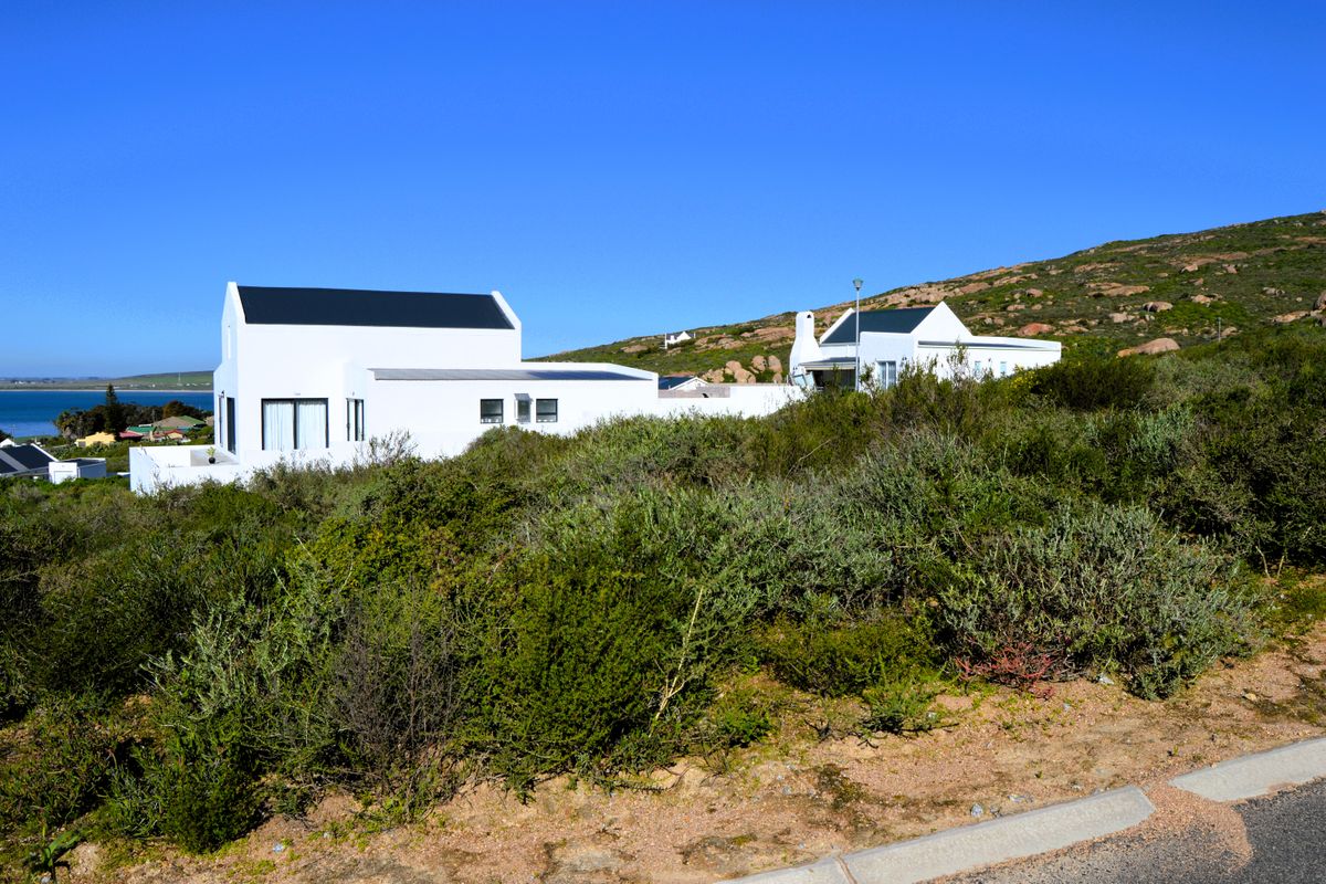 Not to be missed!!! A 383m2 Erf @ R699 000-00 in St Helena Bay. - Photo 4