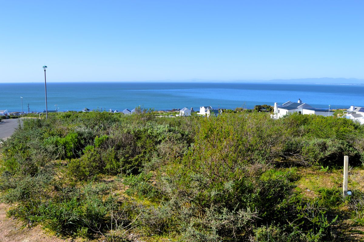 Not to be missed!!! A 383m2 Erf @ R699 000-00 in St Helena Bay. - Photo 2