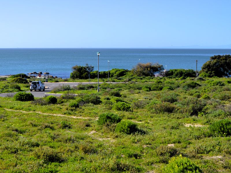 Not to be missed!!! A 369m2 Erf @ R649 000-00 in St Helena Bay. - Photo 3