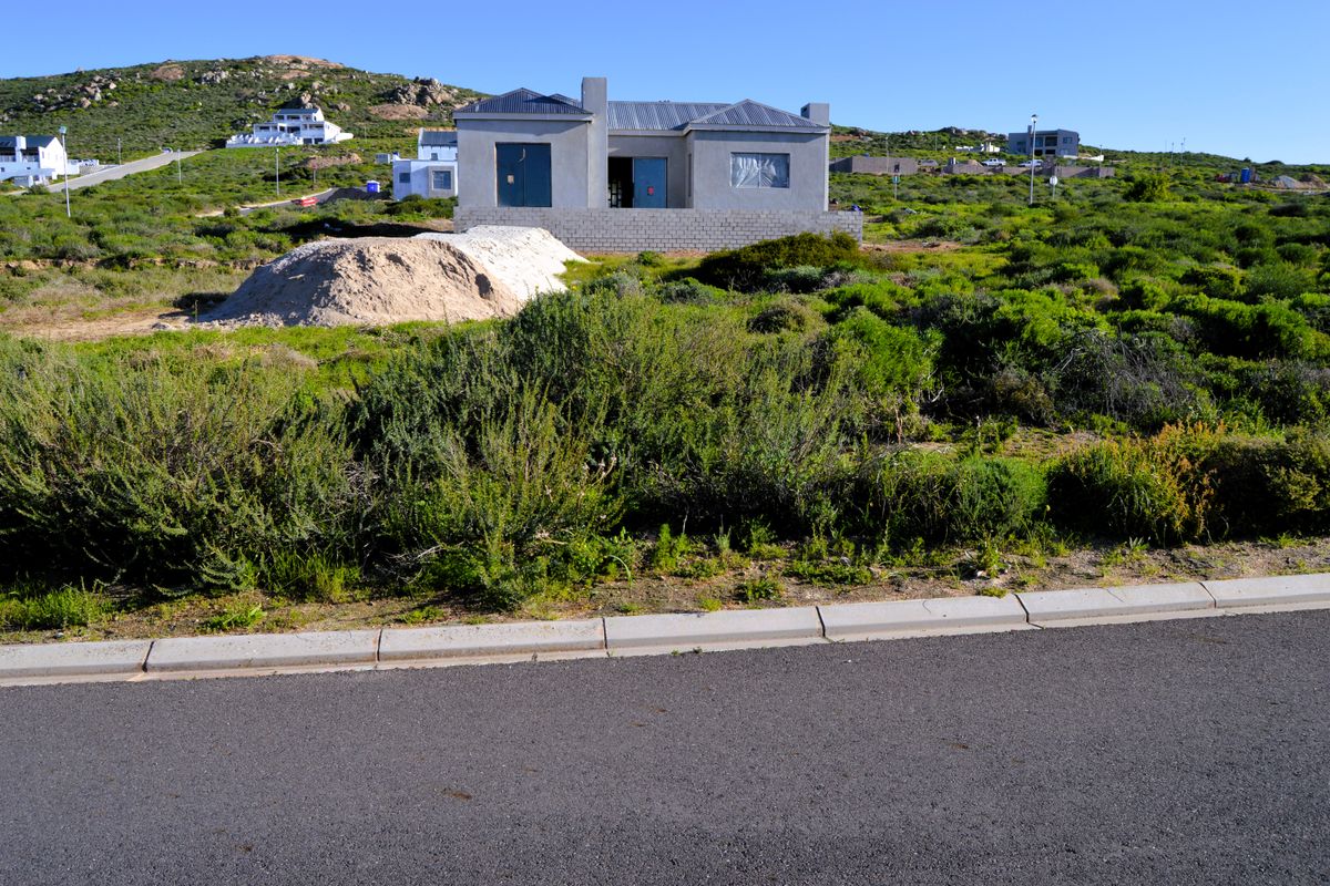 Not to be missed!!! A 324m2 Erf @ R399 000-00 in St Helena Bay. - Photo 4