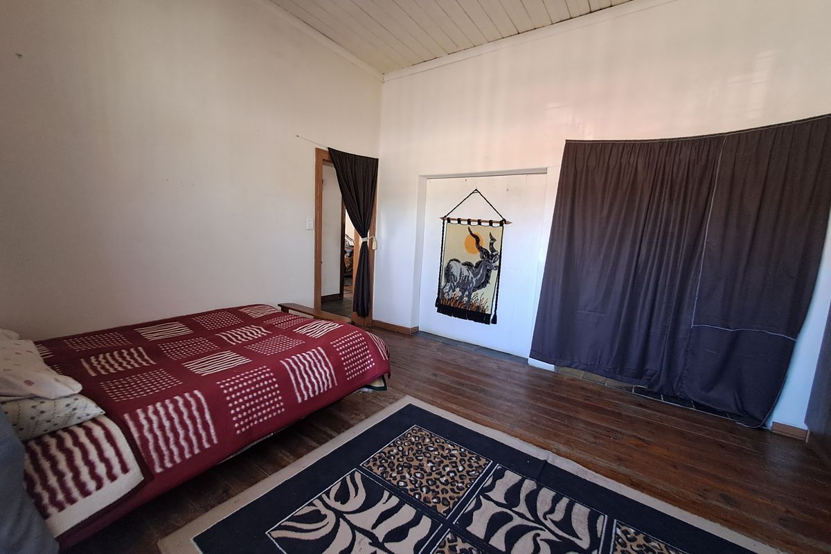 Charming Property with Lush Vegetable Gardens and a Thriving Orchard for Sale - Photo 5