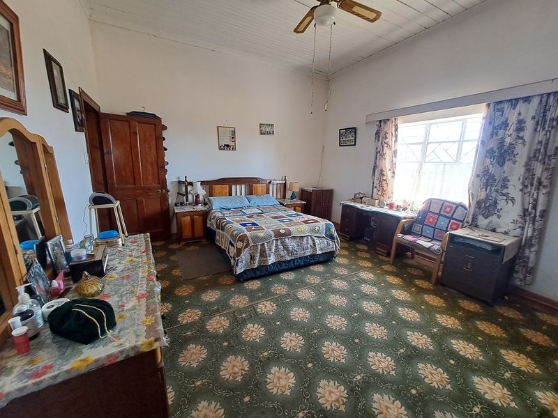 Charming Property with Lush Vegetable Gardens and a Thriving Orchard for Sale - Photo 9