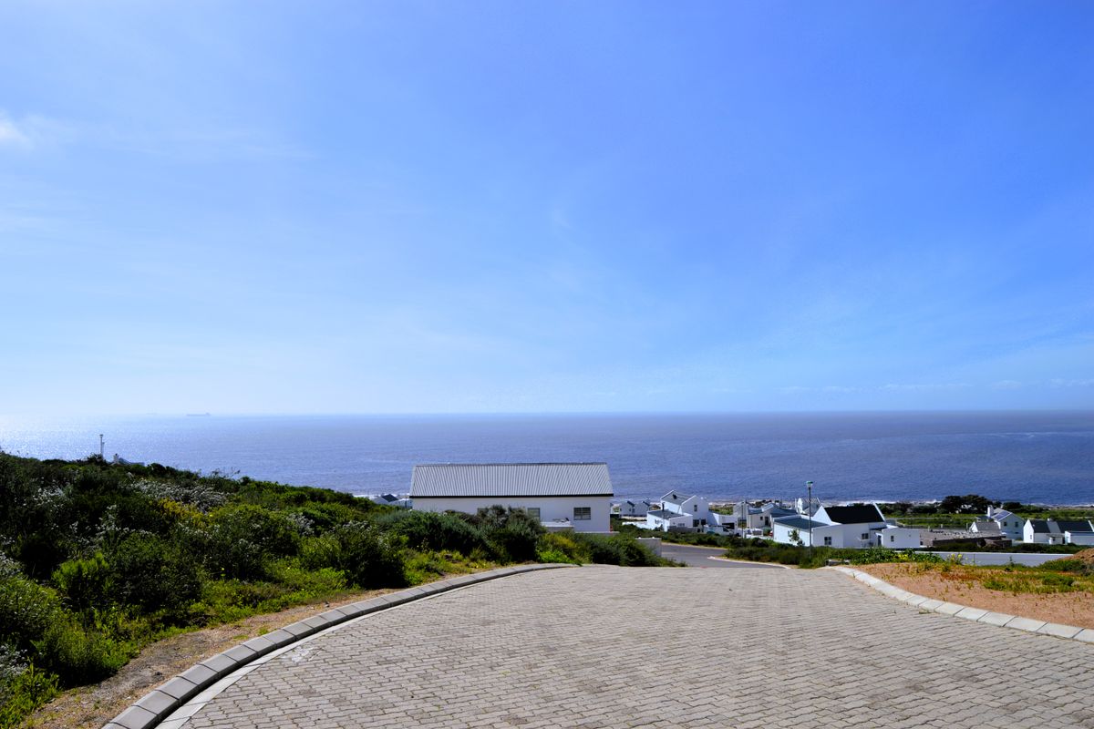 Not to be missed!!! A 426m2 Erf @ R699 000-00 in St Helena Bay. - Photo 4