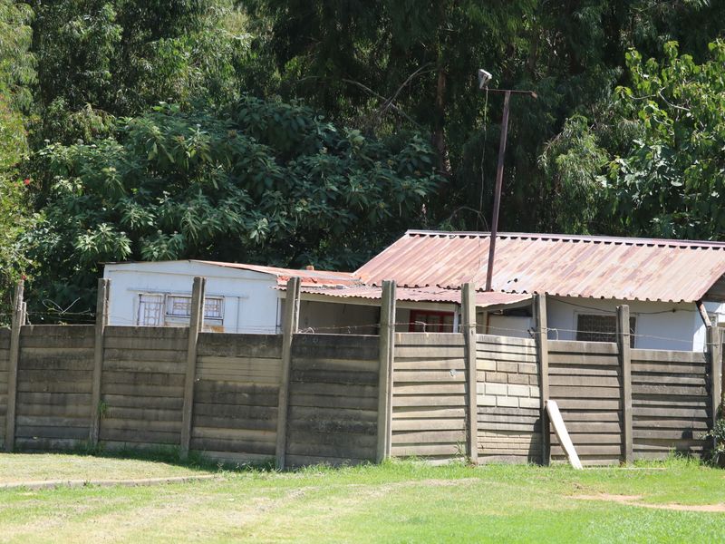 MASSIVE 17.9 Hectares PLUS Houses - Photo 10