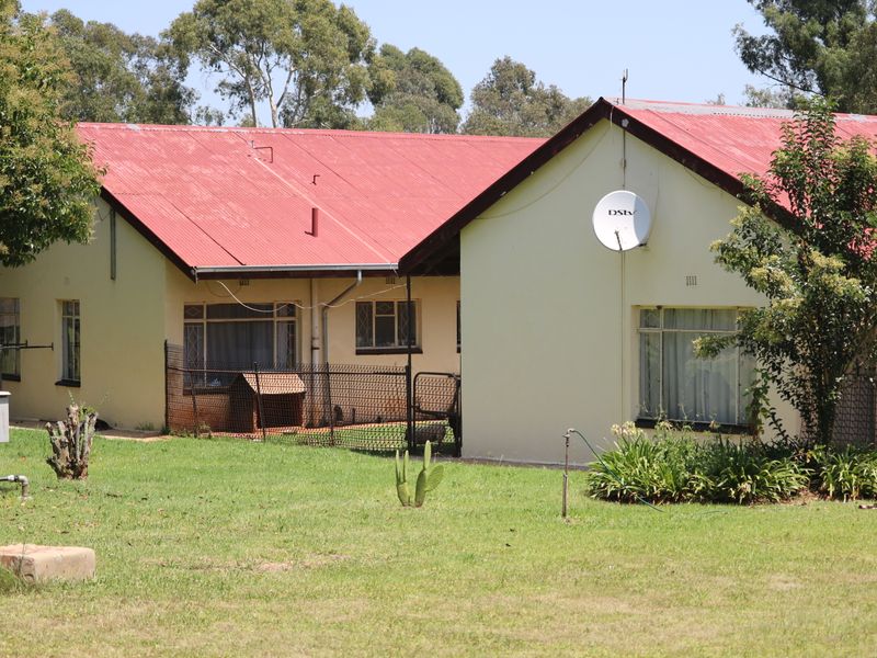 MASSIVE 17.9 Hectares PLUS Houses - Photo 3